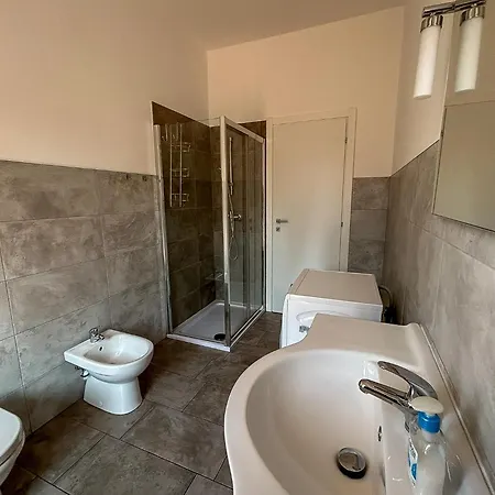 Bgy/city Confortevole Nel Borgo 아파트 *