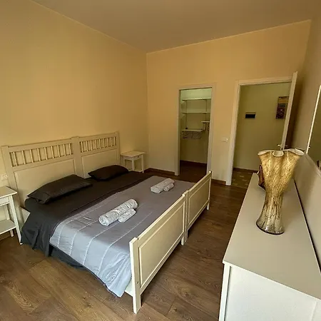 Bgy/city Confortevole Nel Borgo * بيرغامو